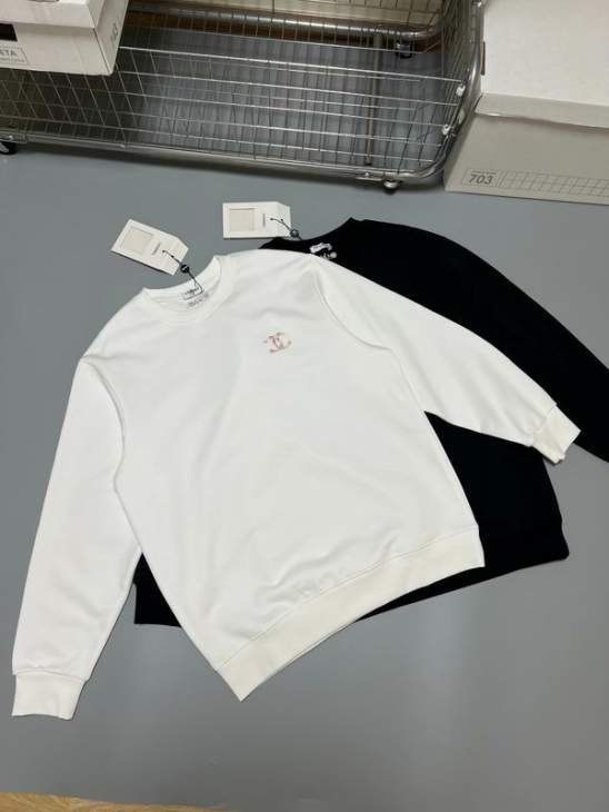 Picture of Chanel Sweatshirt _SKUChanelS-XLxetr2231218